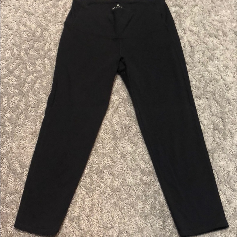 Athleta crops